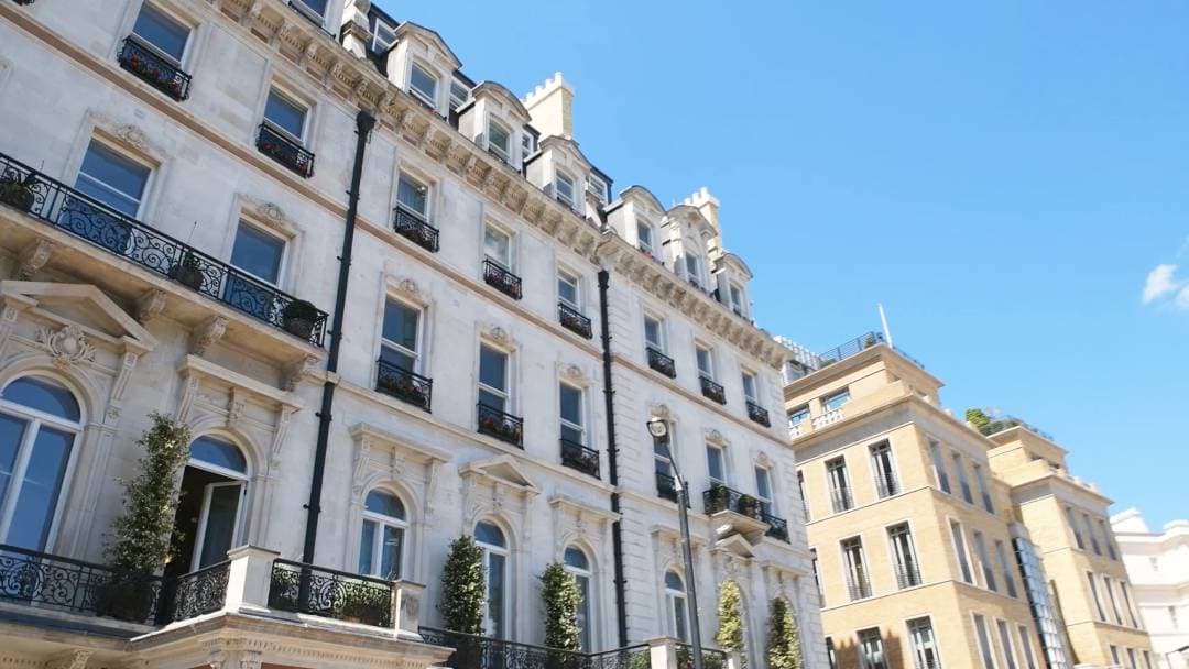 WELCOME TO Parkes Estate Agents Your London Property Experts